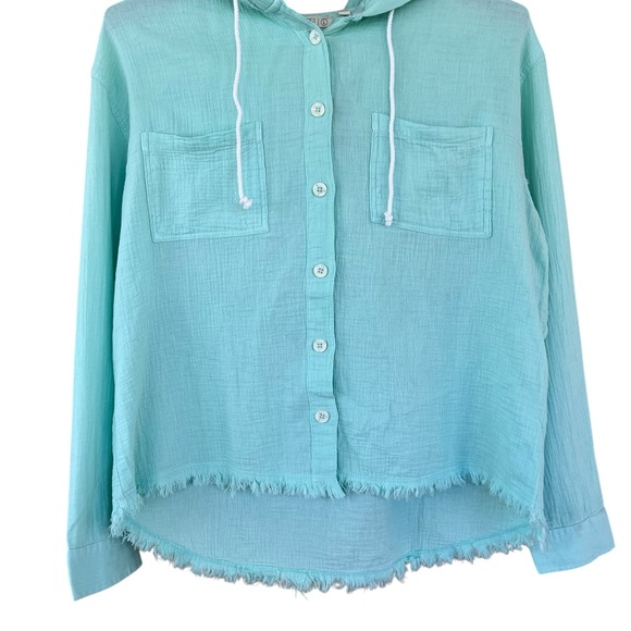 Uncharted Turquoise Hooded Button-Down Shirt - Picture 3 of 11